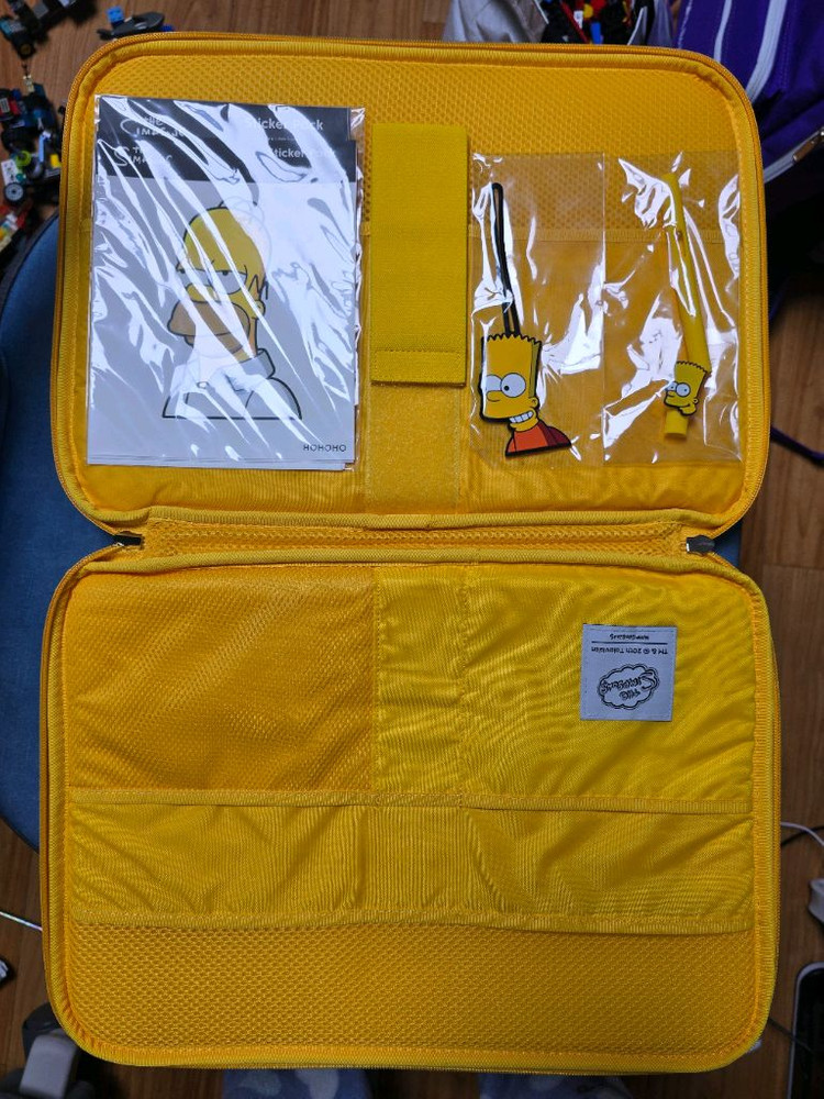 갤럭시탭 울트라용 심슨파우치(미사용)--1