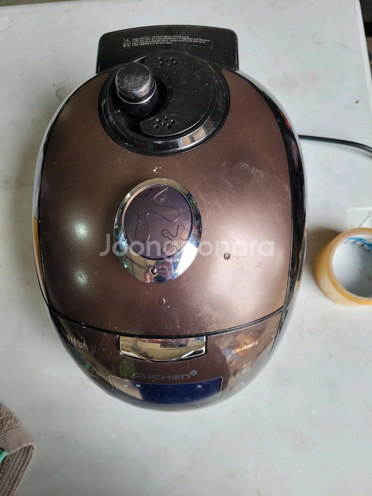 쿠첸 IH압력밥솥 6인용 전기밥솥 압력밥솥 CJH-VE--1