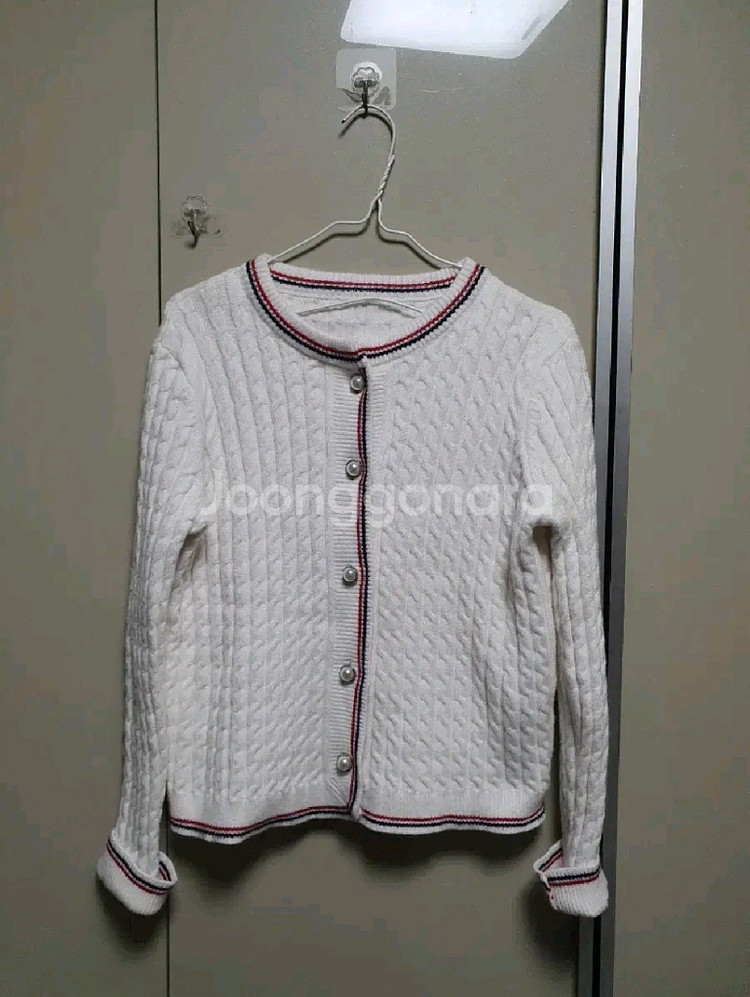 soup 꽈배기 니트 가디건 (프리사이즈)/9천원--1