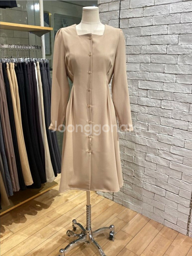 트위 스퀘어넥 핀턱 버튼 원피스--0