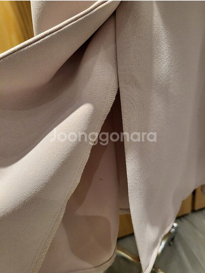 트위 스퀘어넥 핀턱 버튼 원피스--3