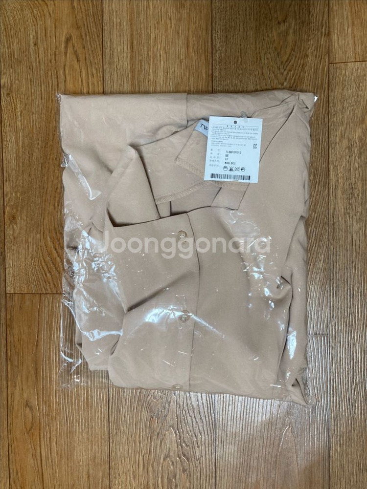 트위 스퀘어넥 핀턱 버튼 원피스--6