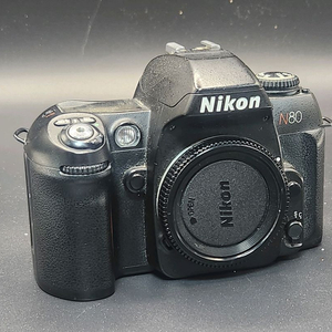 니콘 F80 필름카메라