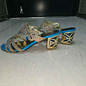 여성용 파티 샌들 230