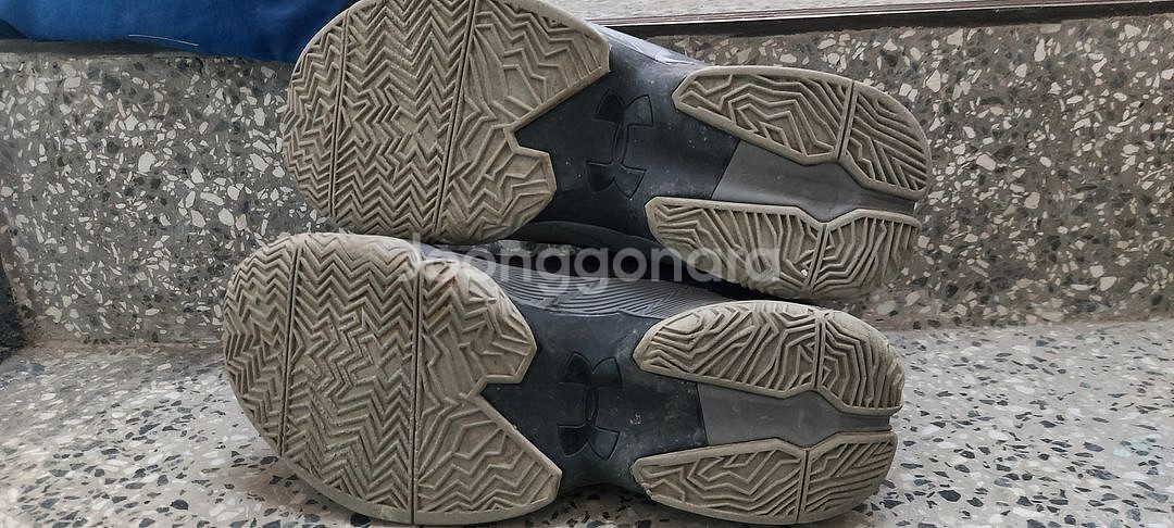 언더아머 농구화, 운동화,남성용, 260MM--5