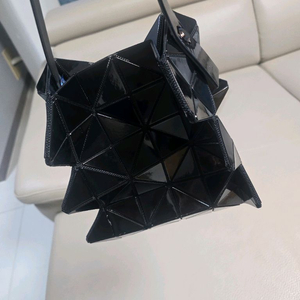 이세이미야케 비욘드 라지