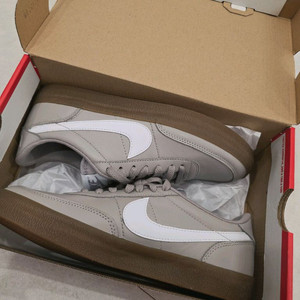 나이키 킬샷2 LTR 이미지