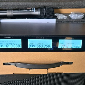 4채널무선마이크