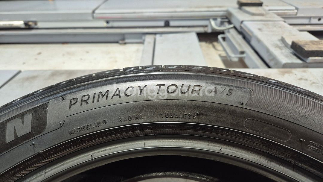 중고 타이어 245 50 20 미쉐린 프라이머시투어AS 2455020--5