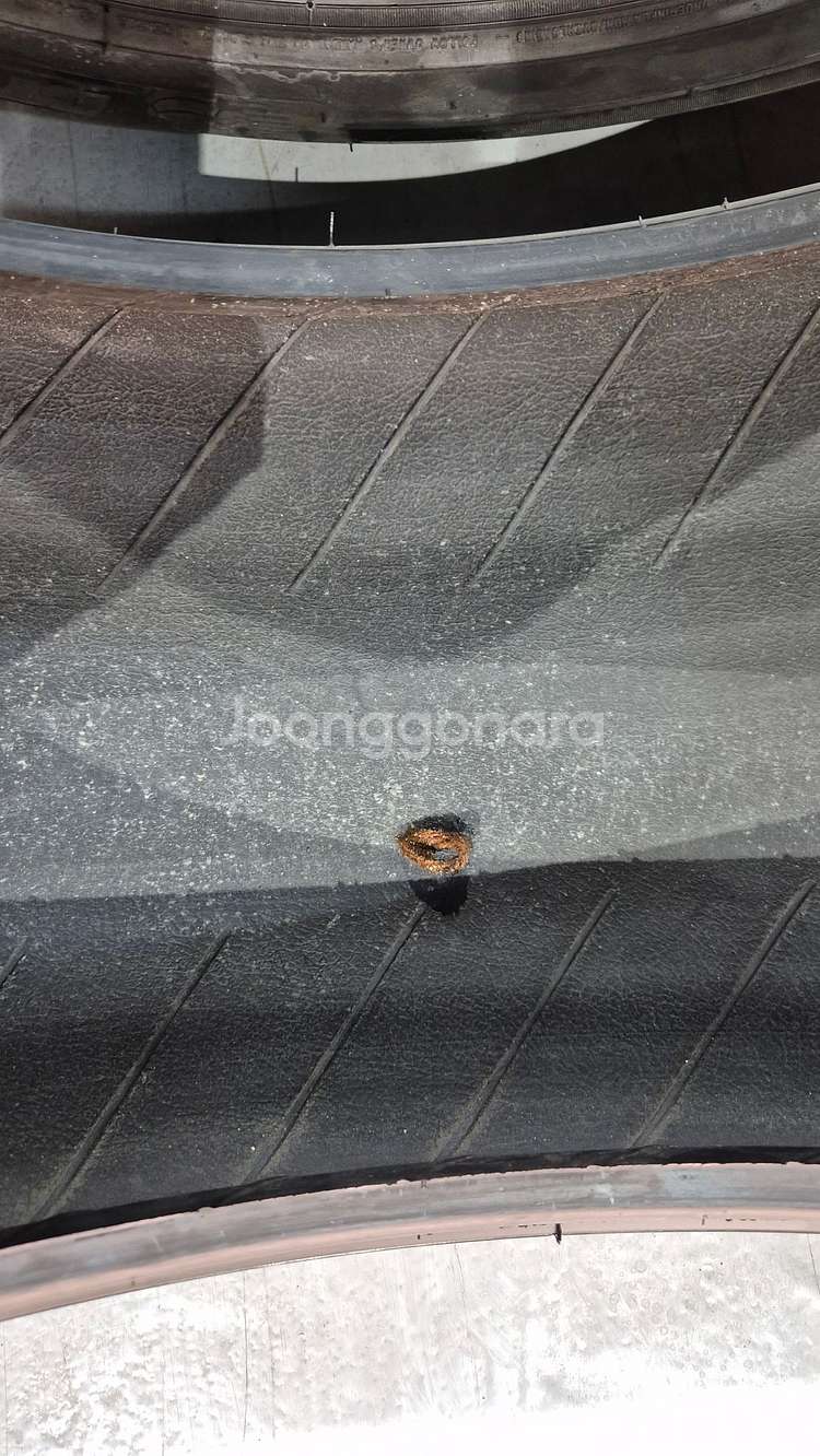 중고 타이어 245 40 19 미쉐린 프라이머시투어AS 2454019--9