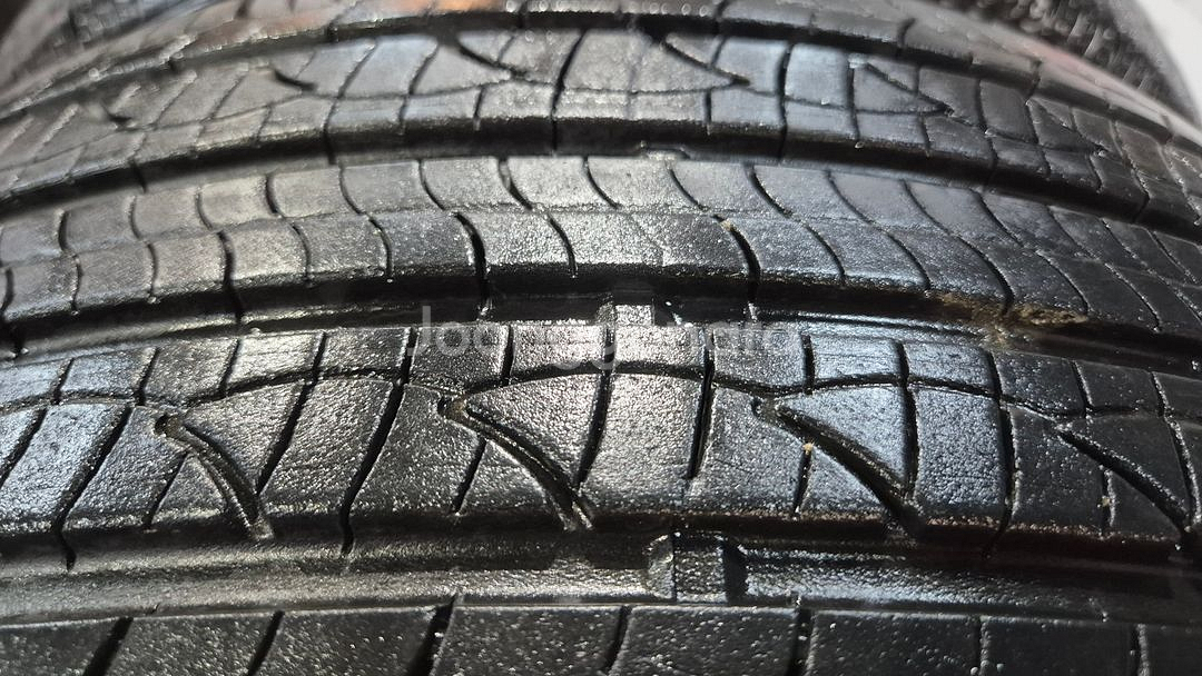 중고 타이어 235 45 18 넥센 엔프리즈 AH8 2354518--2