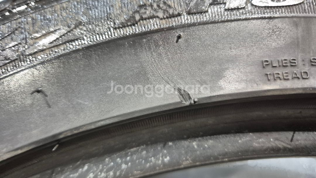 중고 타이어 235 45 18 넥센 엔프리즈 AH8 2354518--8