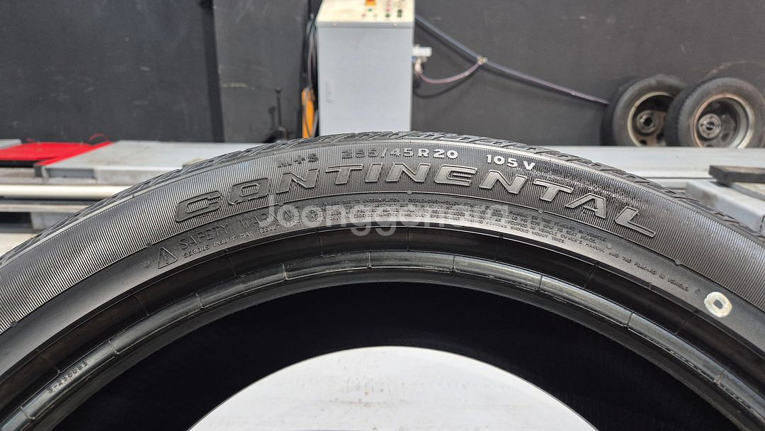 중고 타이어 255 45 20 콘티넨탈 LX스포츠 1본 2554520--2