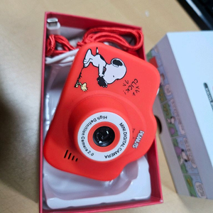 스누피 콜라보 미니 카메라