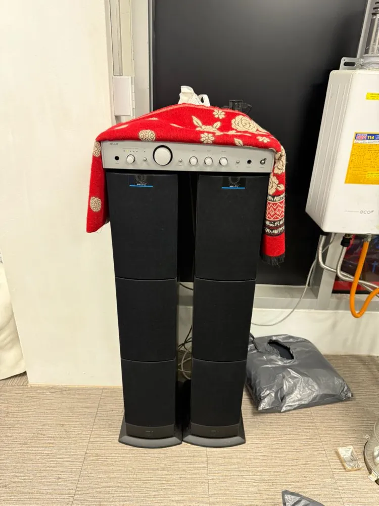 KEF Q70 톨보이 스피커 (앰프,선 포함가격) - 안심되는 중고거래