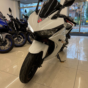 16년식 r3 빠르게 팔아봅니다