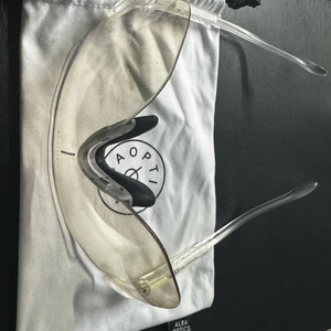 알바오피텍 스트라토스 스노우 선글라스 이미지