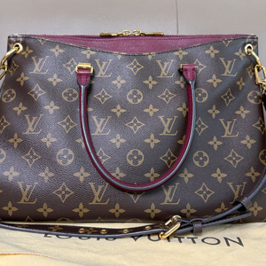 루이비통 모노그램 팔라스MM 토트 숄더백 버건디