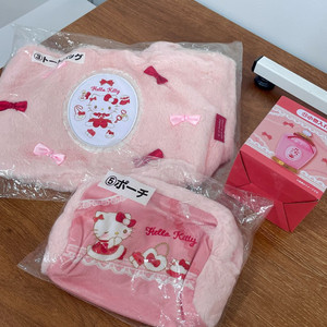 새상품) 헬로키티 신상 쿠지 상품 보관함, 파우치, 도트백