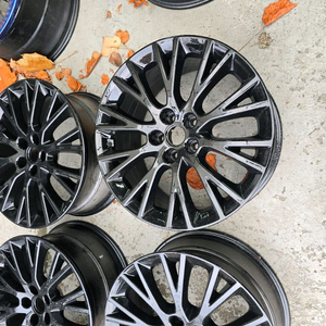 19인치 제네시스 GV80 순정휠 이미지