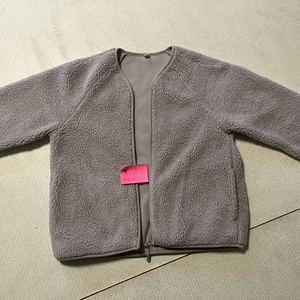 여성 유니클로 뽀글이집업가디건(m),탑텐뽀글이조끼(85