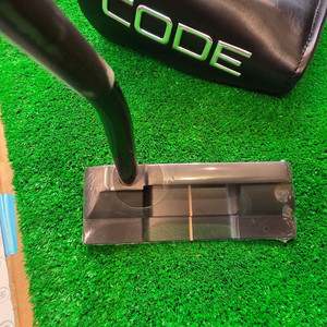 YES CODE 연철단조 03번 퍼터 새상품 처분합니다