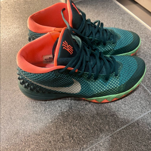 나이키 카이리1 농구화 270