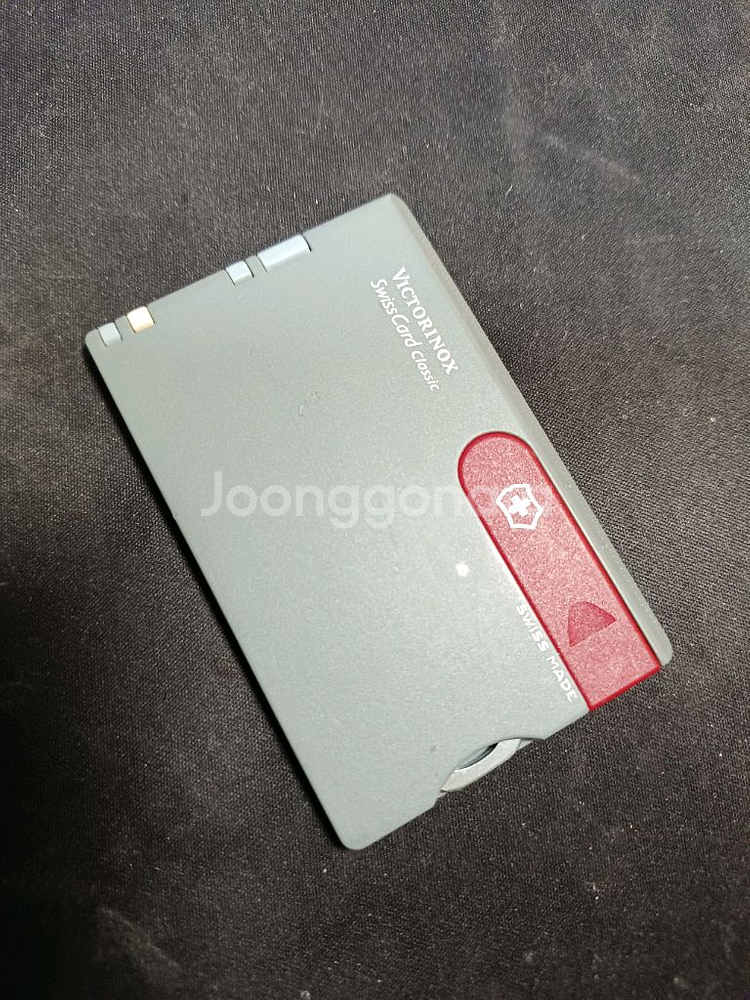 빅토리녹스 멀티툴 스위스카드 클래식--1