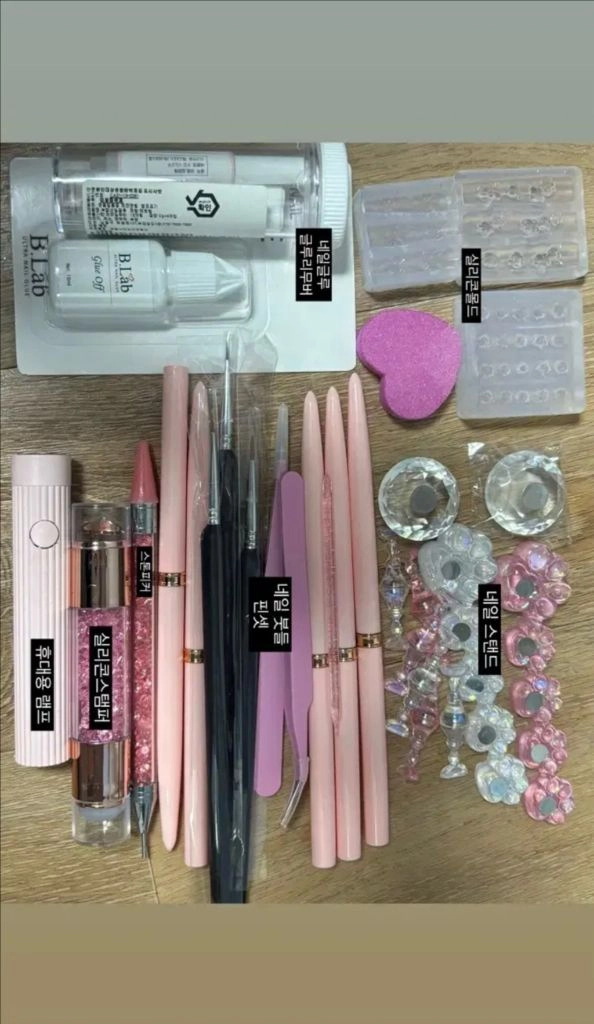 네일아트 재료 일괄 판매 이미지
