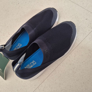 네파 슬립온 운동화