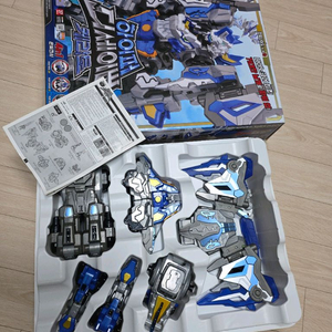 어린이선물 국산정품 하이퍼디세이버케라토 박스셋+알로사우르스 팝니다