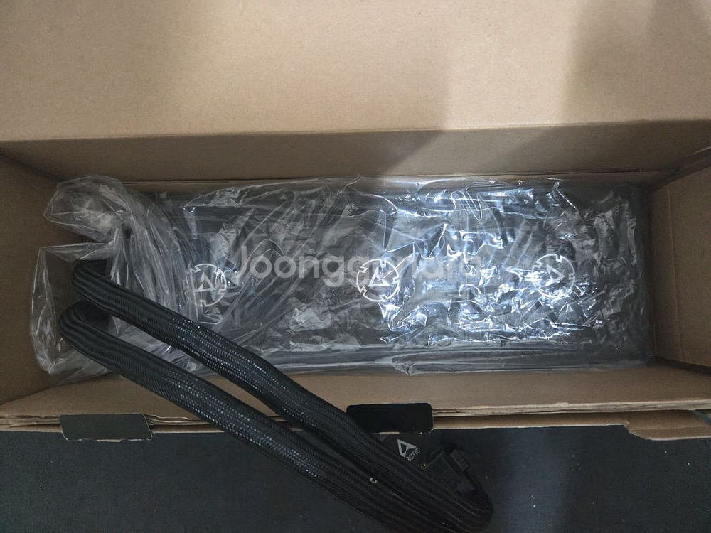 아틱 프리저3 360 팝니다. arctic freezer 3 360--2