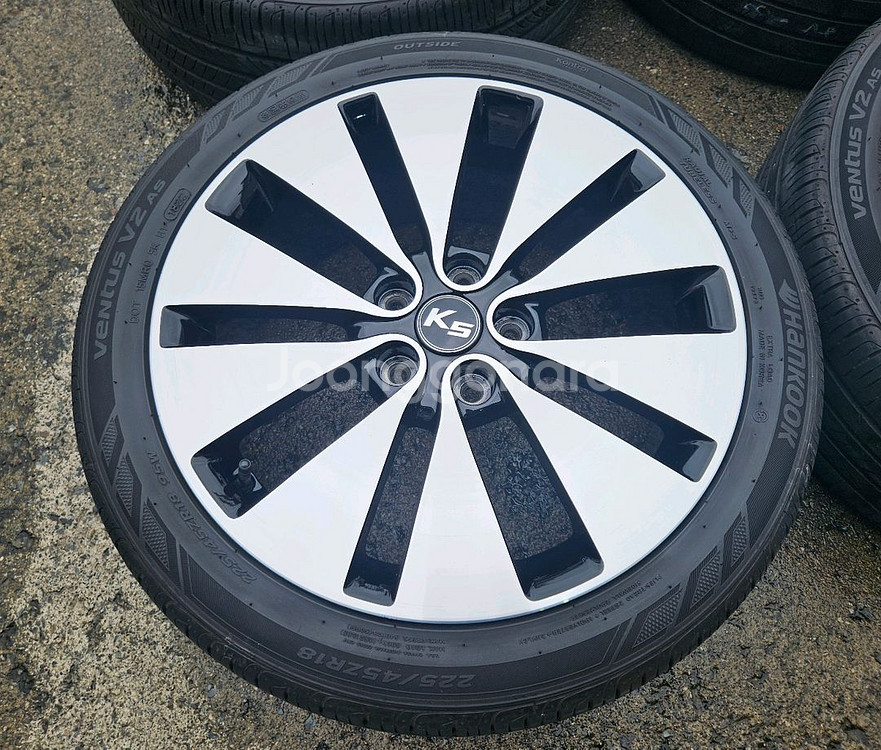 기아 K5 18인치 불판휠타이어 한대분 판매--0