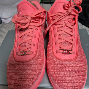 르브론20 핑크다이아몬드 270 사이즈