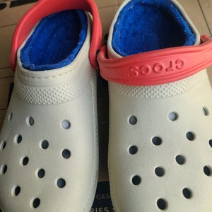 크록스 260 미리 m7 w9 겨울용 털신