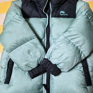 네파키즈패딩 120