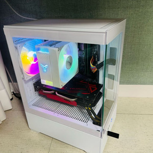 라이젠 5600 게이밍 PC 본체 화이트