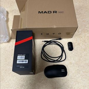 ATK 유무선 잠자리 8K 마우스 mad r+