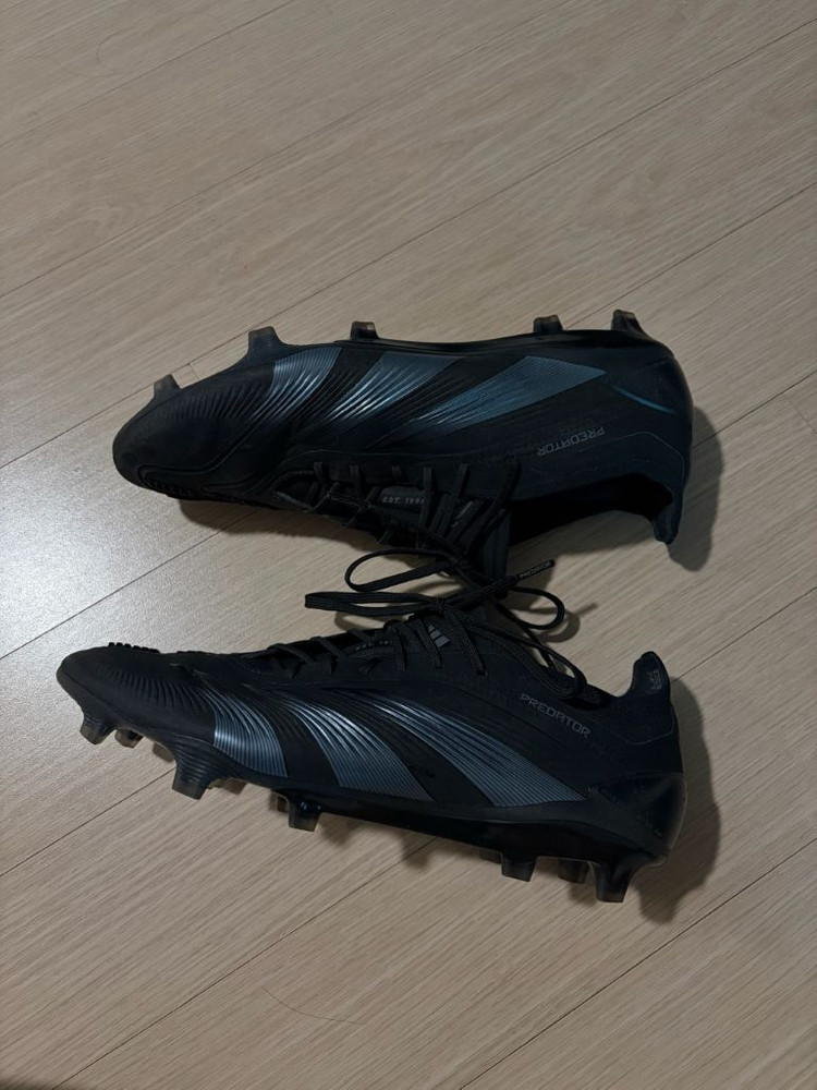 아디다스 프레데터 엘리트 축구화 FG 이미지