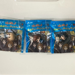 케이온 방과후 티타임 스트랩 키링 피규어 아즈사 유이 츠무기