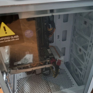 고성능 게이밍컴퓨터 pc 본체 팔아요