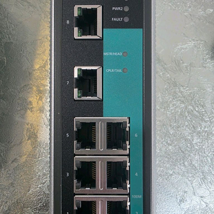 MOXA EDS-408A 네트워크 스위치