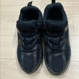 나이키 V5 RNR 보이프리스쿨 키즈 220