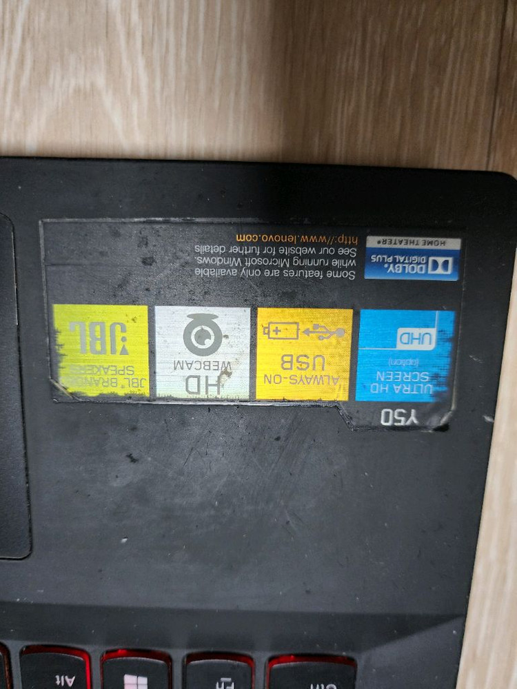 레노버Y50 노트북 부품용으로 팝니다.--3