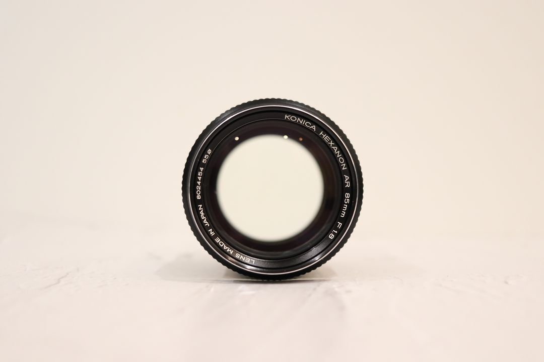 코니카 헥사논 85mm F 1.8 수동렌즈 AR마운트 이미지