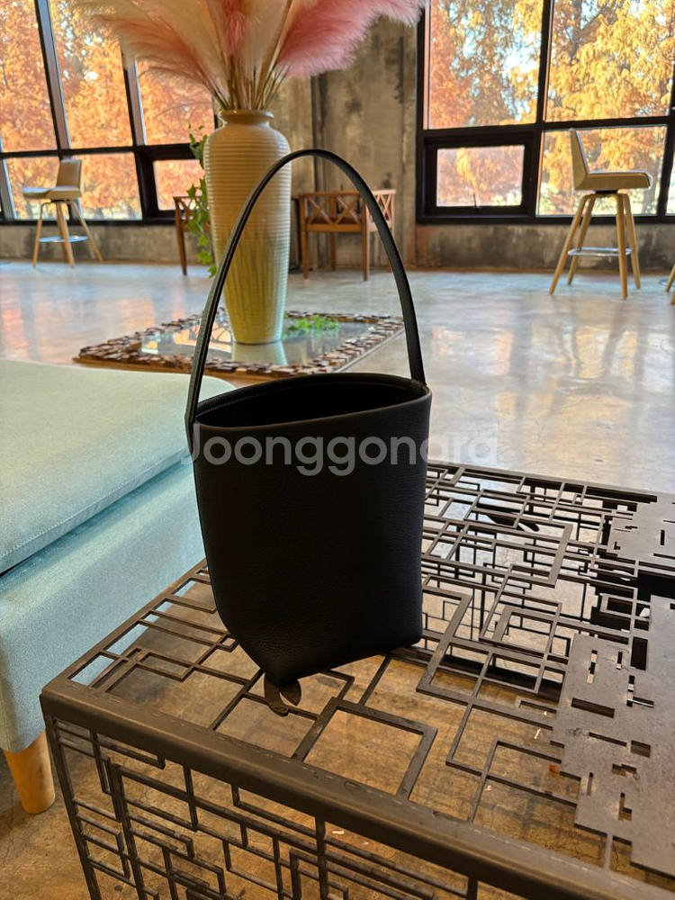 더 로우 파크백 스몰 레더백--0