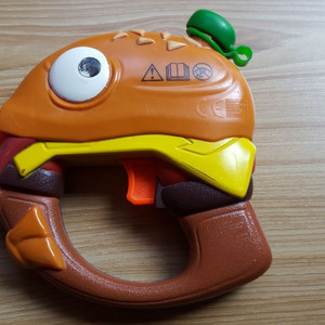 장난감 물총 완구 놀이 동물