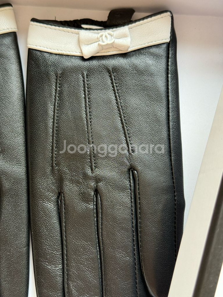 샤넬 여성 가죽 장갑--2