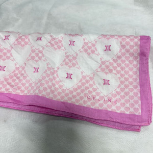 셀린느 디올 손수건
