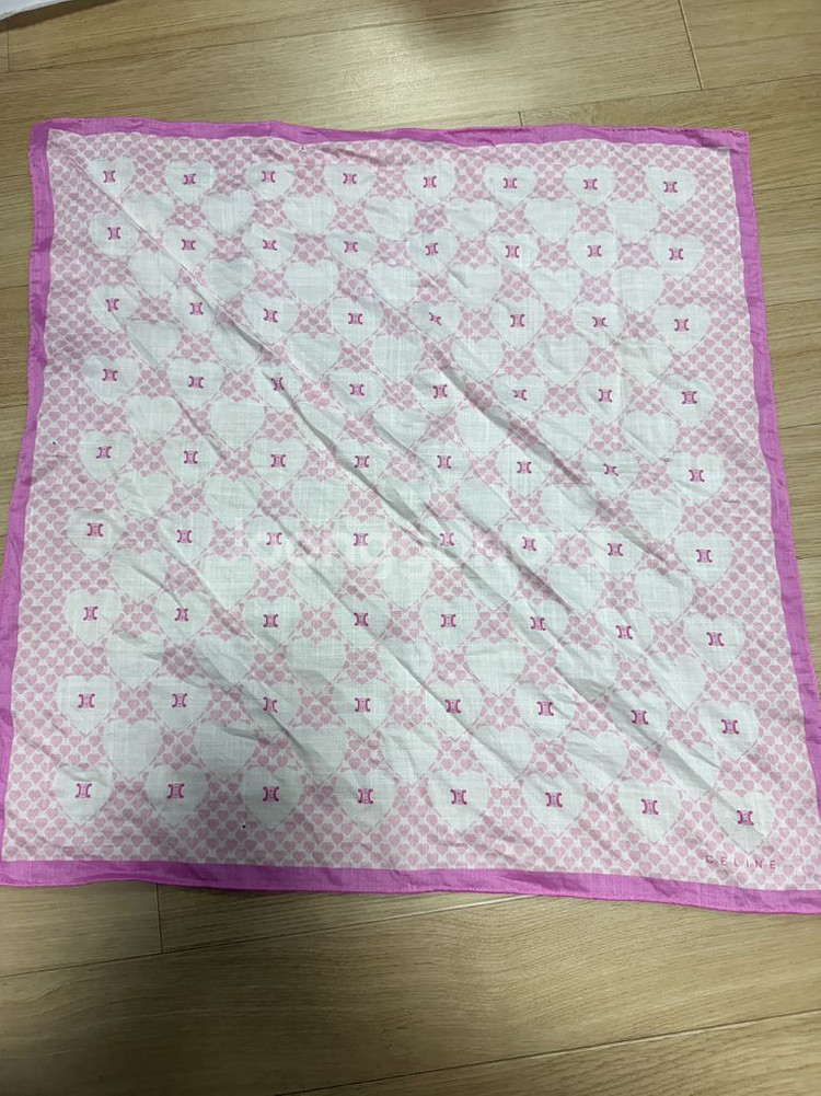 셀린느 디올 손수건--1